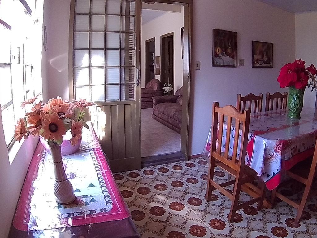 Casa Para Temporada Da Vo Cida Olimpia Bilik gambar